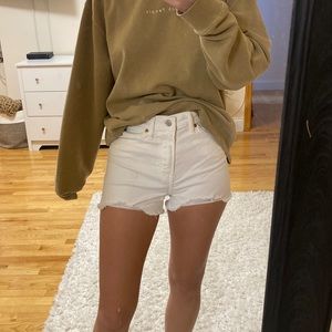 High Waisted Levi’s shorts